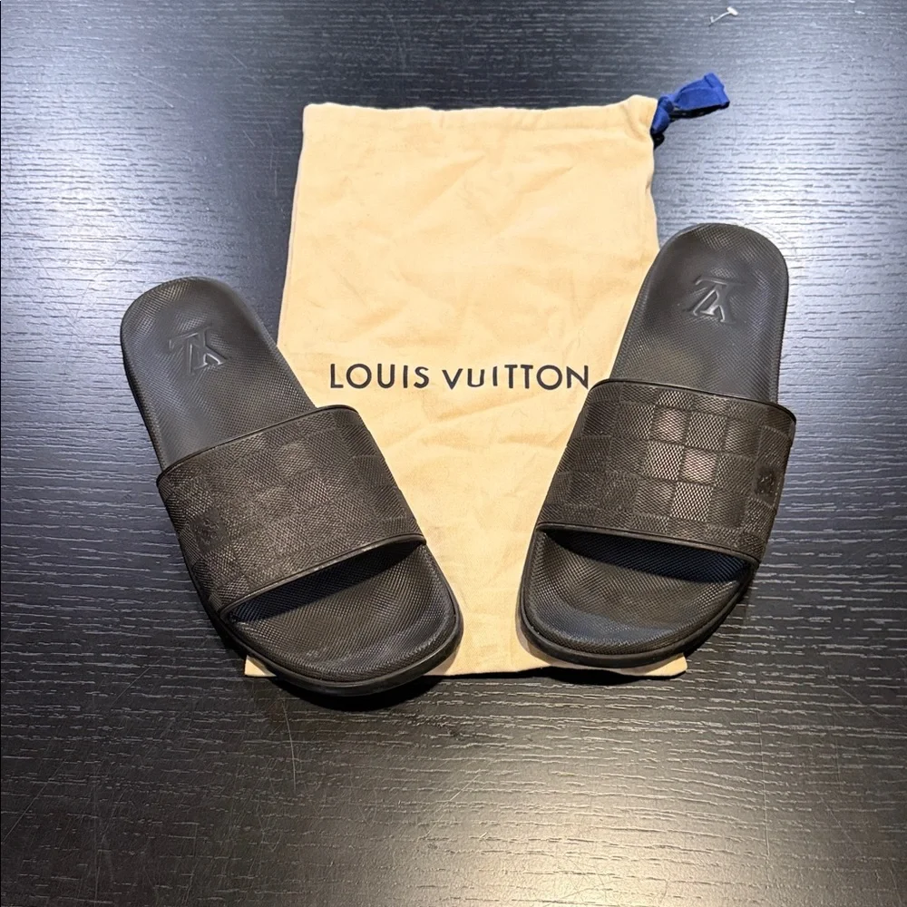Louis Vuitton | Shoes | Louis Vuitton Black Slide Sandals  display picture 1